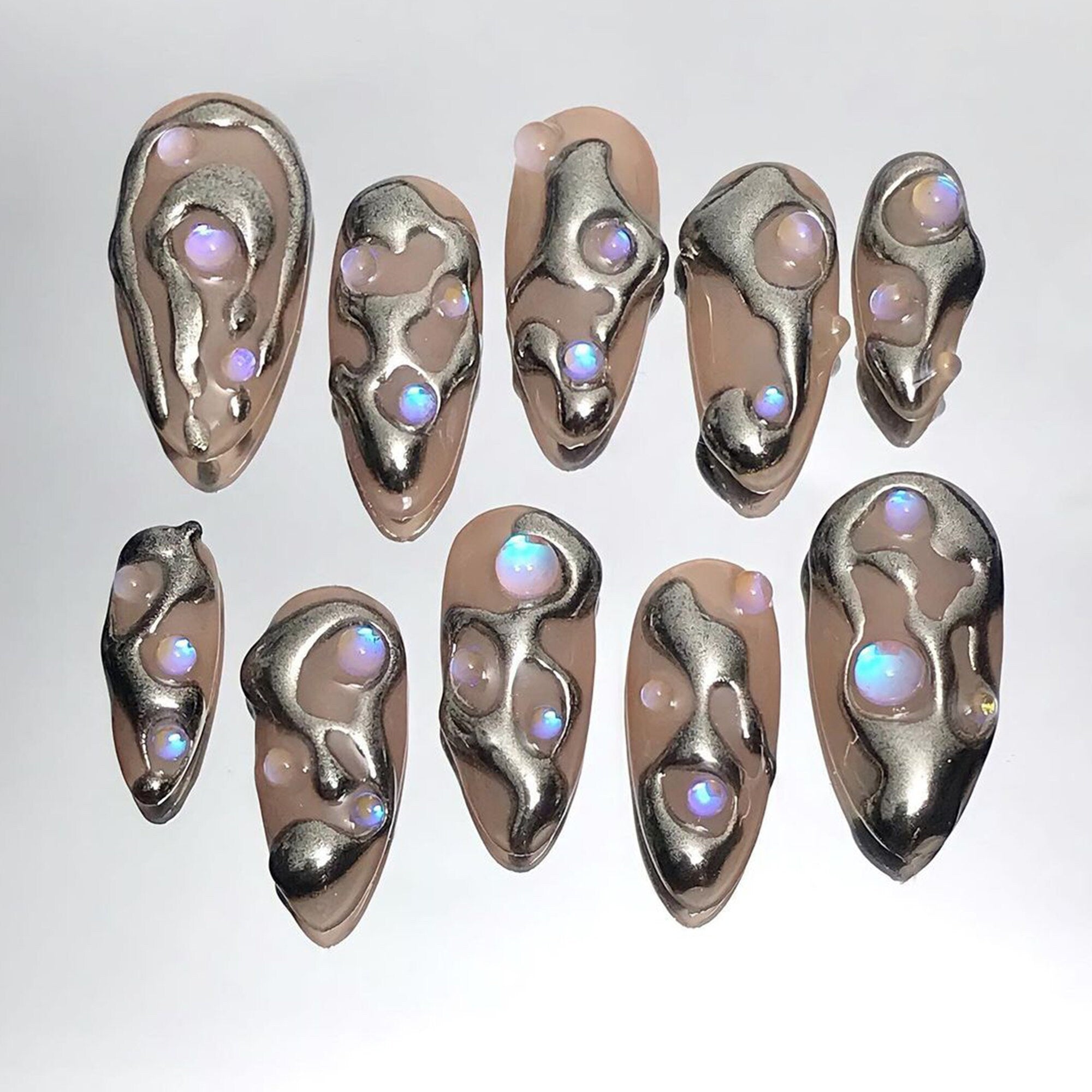 3D Silver Almond Press On Nails, Custom Metallic Fake Nails, False Nails, Trendy Glue on Nails, Luxury Nail Art