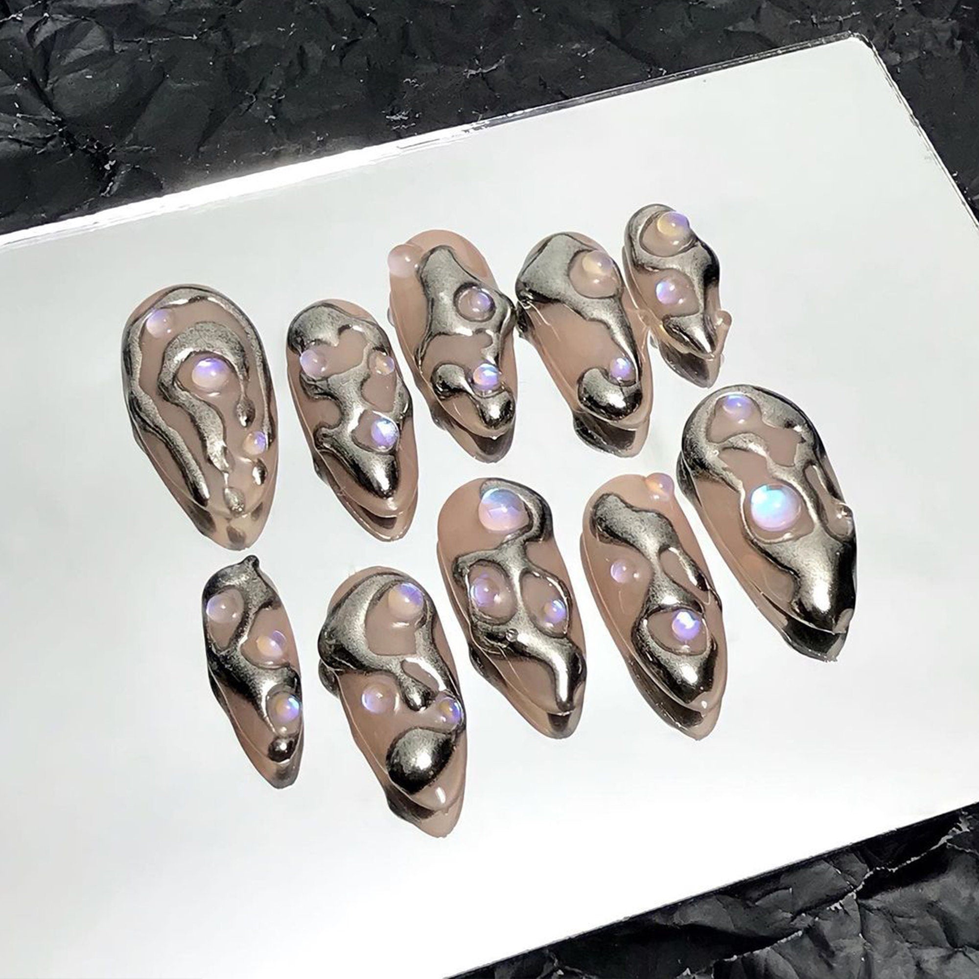 3D Silver Almond Press On Nails, Custom Metallic Fake Nails, False Nails, Trendy Glue on Nails, Luxury Nail Art