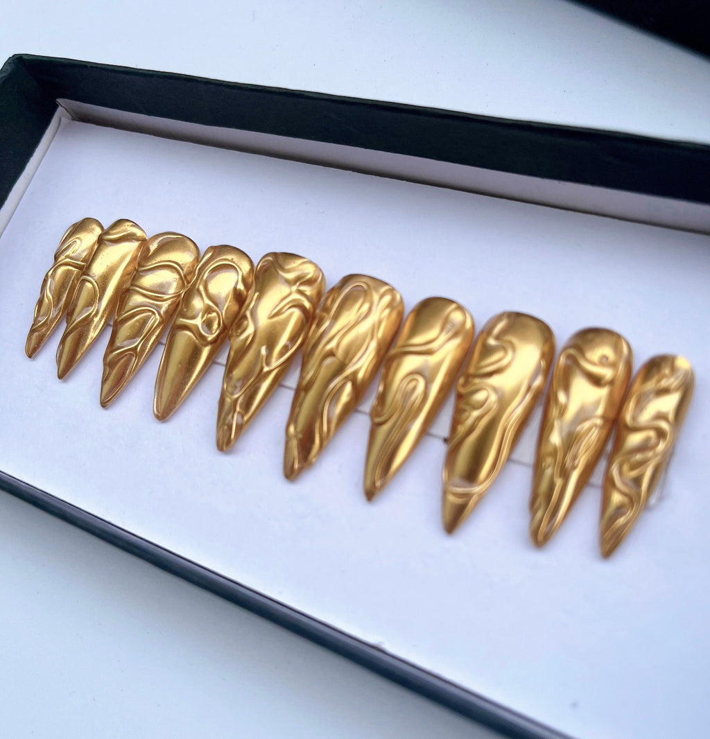 3D Gold Metallic Long Stiletto Press On Nails Goth , Custom Long Coffin Nails , Luxury Nail Art, Handmade Nail, Reusable Fake Nails