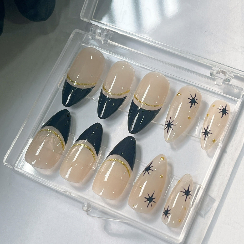 Black Stars Press On Nails, Black Almond Nails, Black French Tip Fake Nails, Handpainted False Nails, Trendy Glue on Nails, Luxury Nail Art
