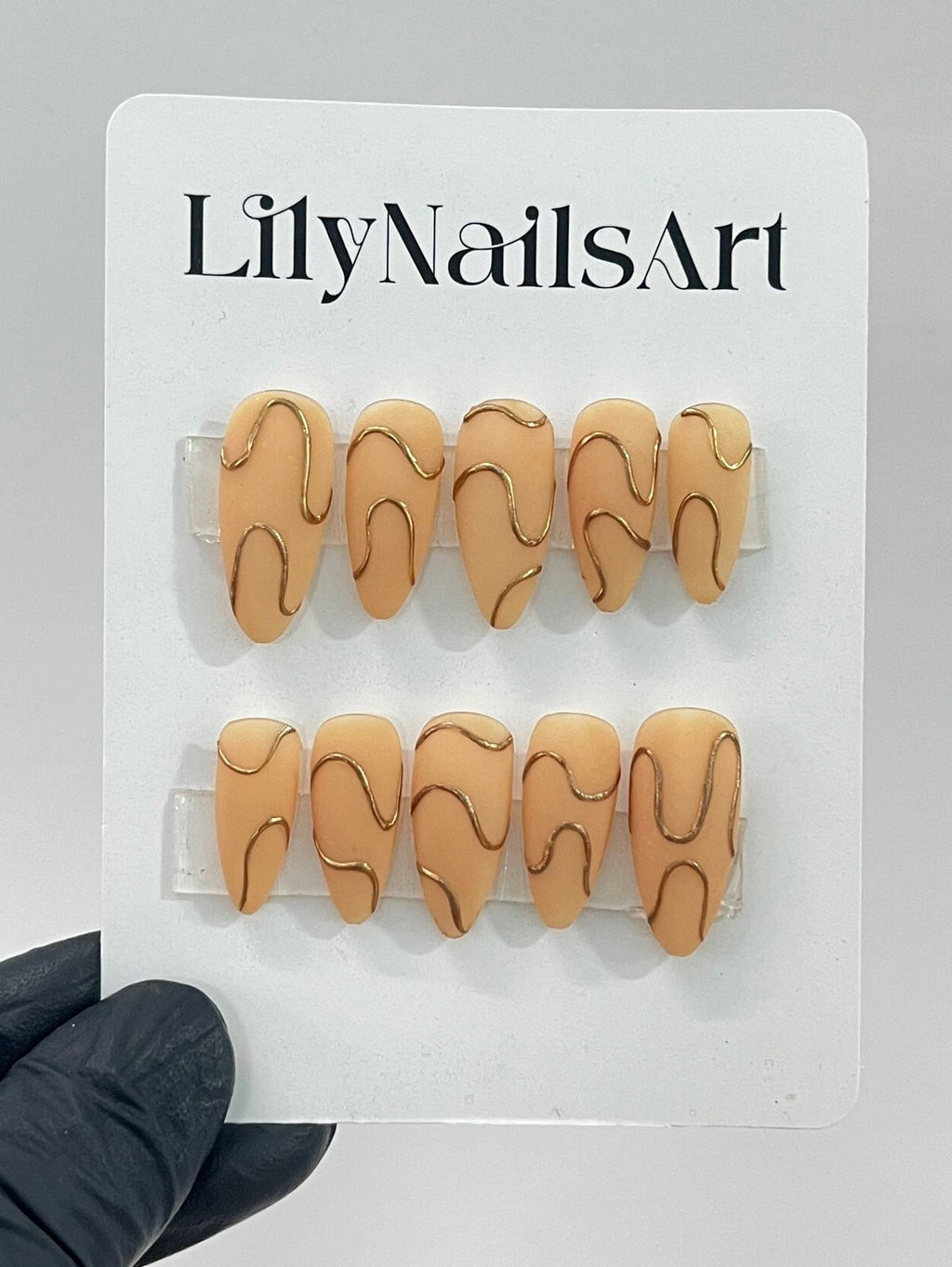 Luxury Gold Wave Medium Oval Nude Press On Nails, Custom Fake/False Nails, Handpainted Nail Tips, Handmade Nail Art