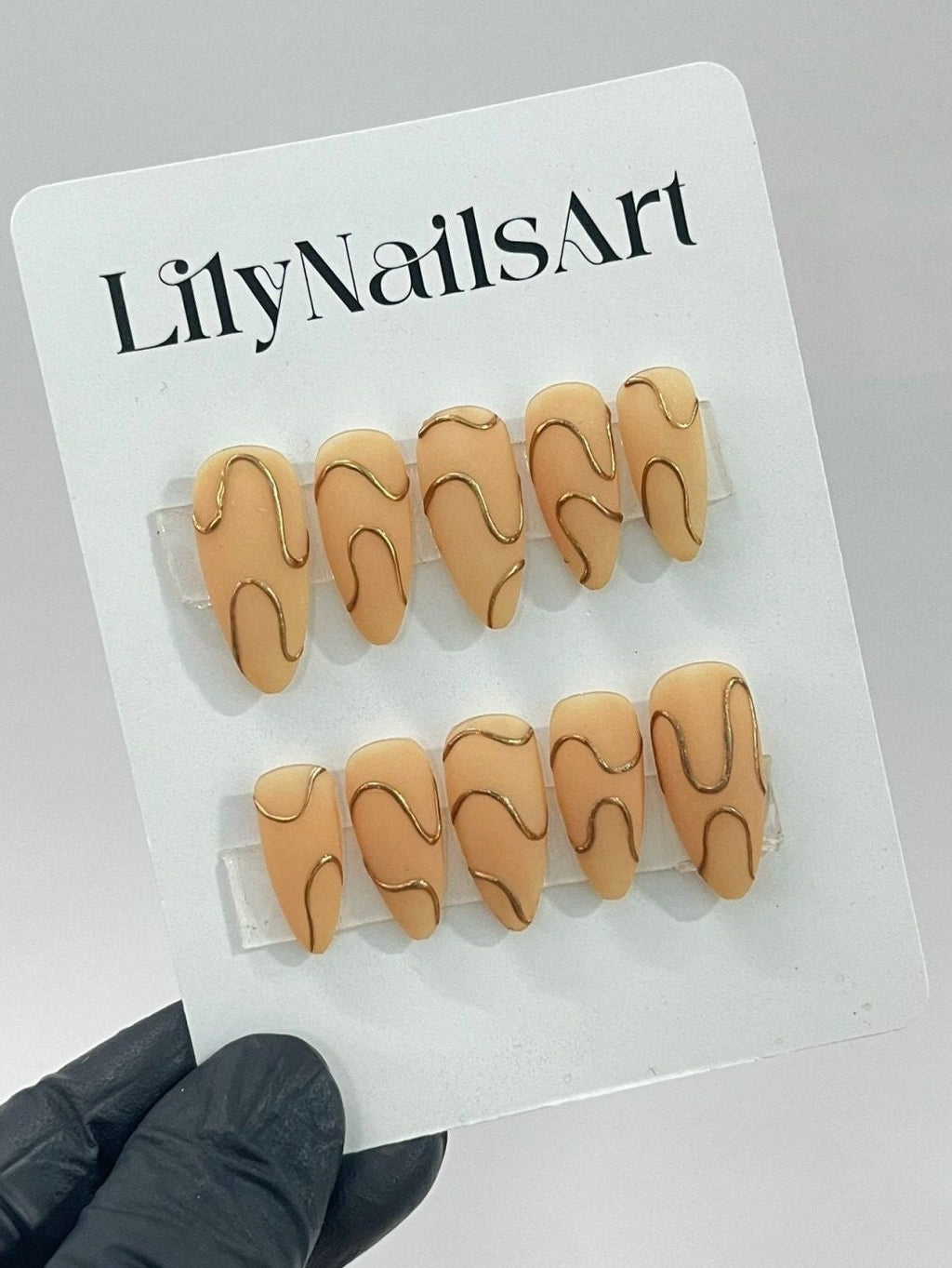 Luxury Gold Wave Medium Oval Nude Press On Nails, Custom Fake/False Nails, Handpainted Nail Tips, Handmade Nail Art