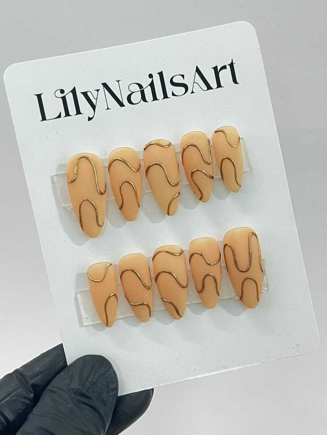 Luxury Gold Wave Medium Oval Nude Press On Nails, Custom Fake/False Nails, Handpainted Nail Tips, Handmade Nail Art