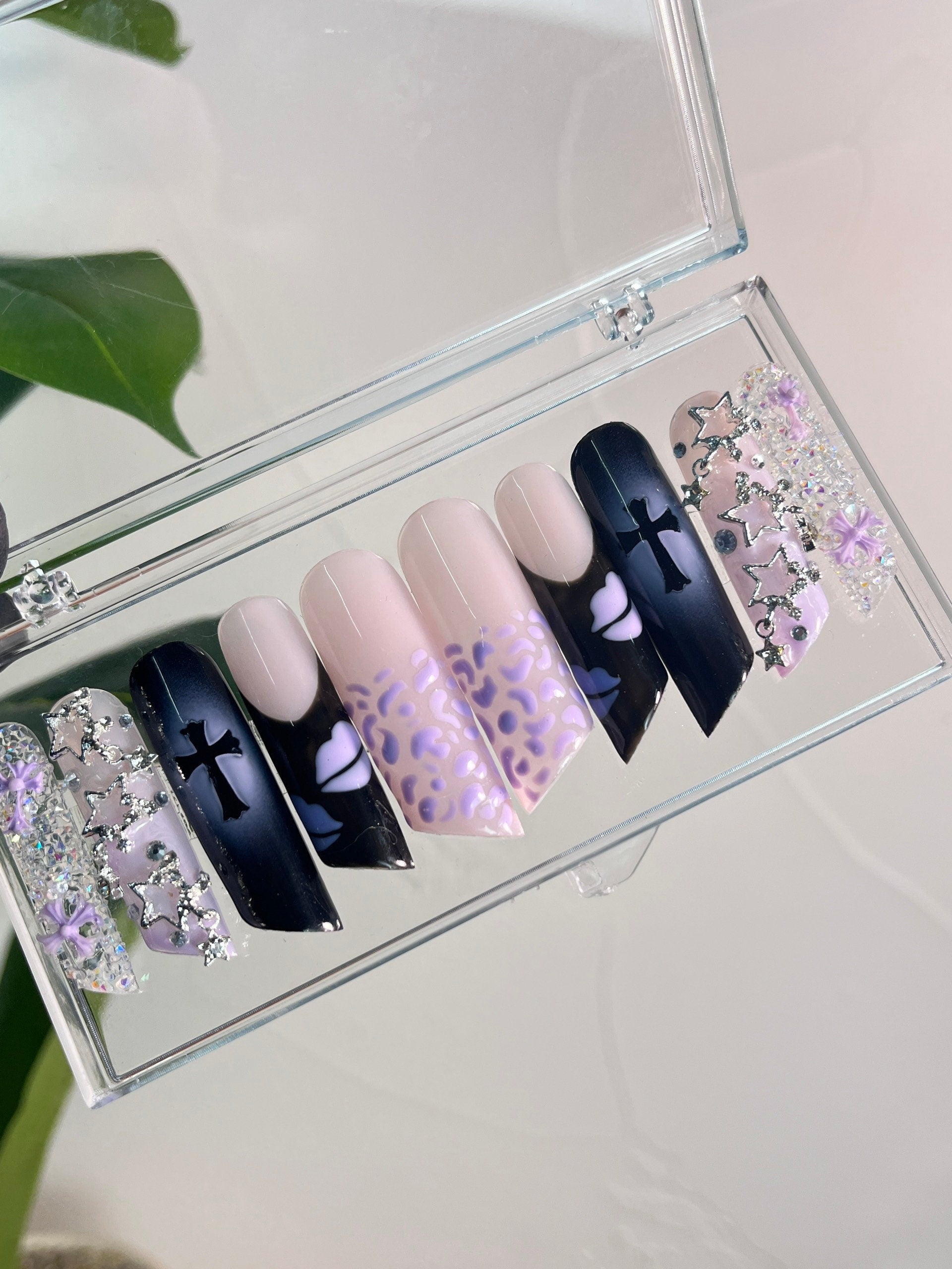 Purple & Dark Blue Luxury Press On Nails, Handpainted Bling Fake Nail, Unique Design Nail for Birthday Party Photograph