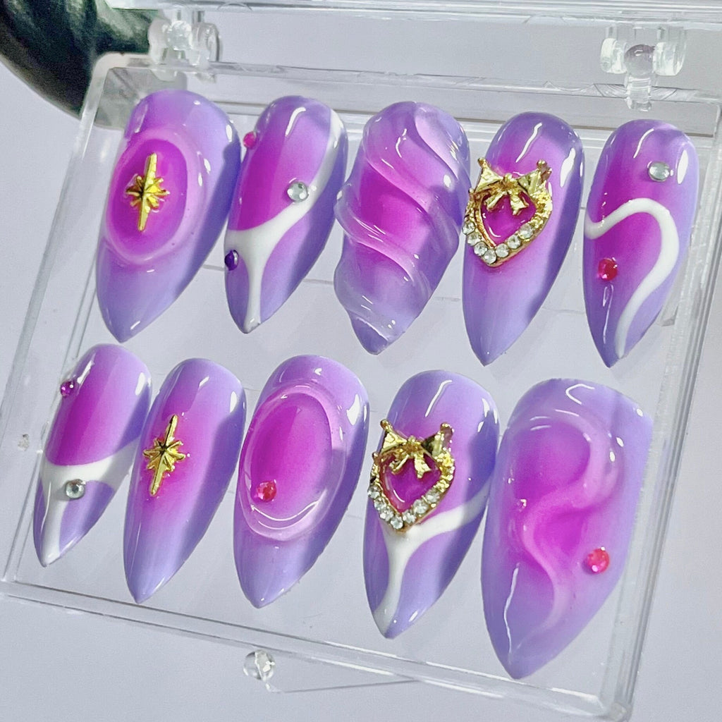 Aura Purple Short Almond Press On Nails, Luxury Gold Heart Diamond Fake Nails, Elegant Birthday Party False Nails