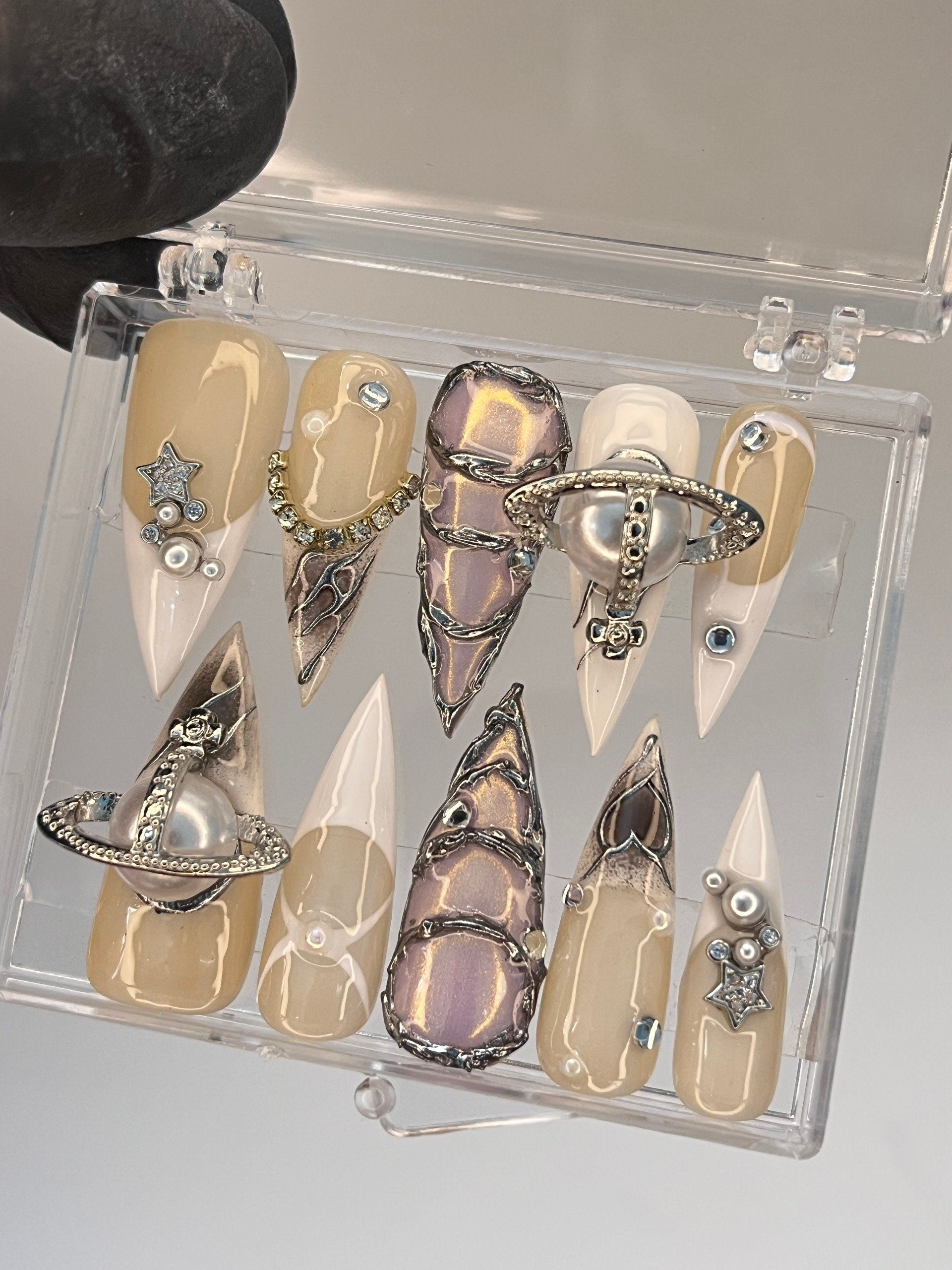 Free Style Chrome Metallic Silver Chrome Press On Nails Goth, Handpainted Gothic Short Stiletto Nails, Y2K Emo Fake Nails