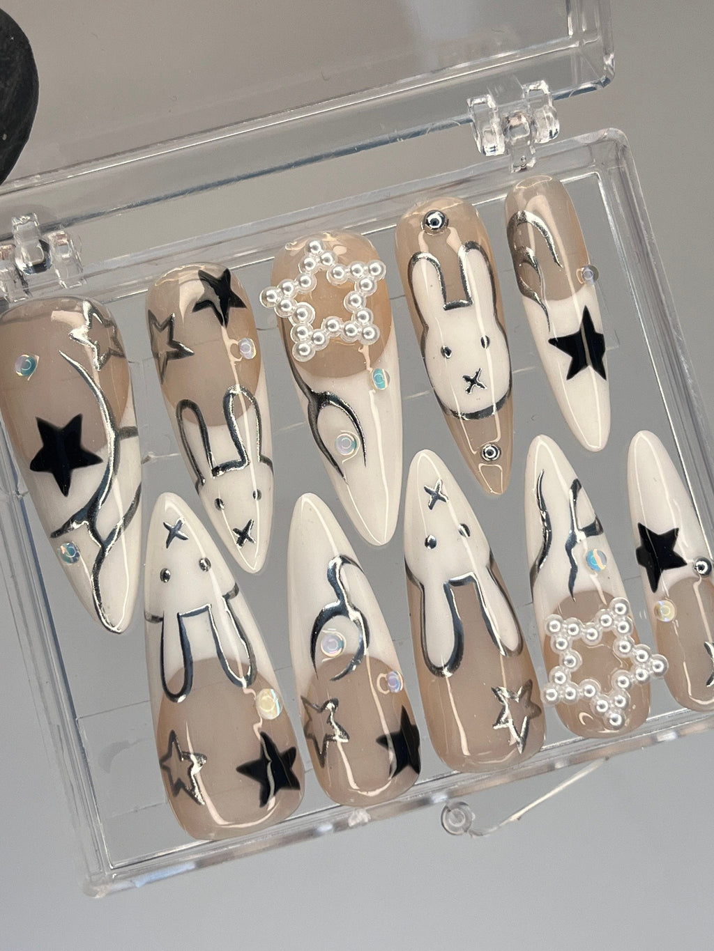 White French Tip With Star & Rabbit Long Almond Press On Nail, Elagant Fake/False Nail, Hanpainted Gel Nail Art, Nail For Event/Concert/Prom