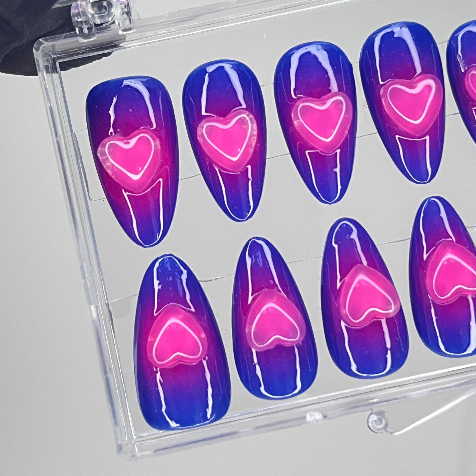 Pink Ombre Blue With 3D Heart Clear Gel Long Oval Press on Nail Goth, Custom Luxury Handpained Acrylic Gothic Fake Nails, Emo Y2K