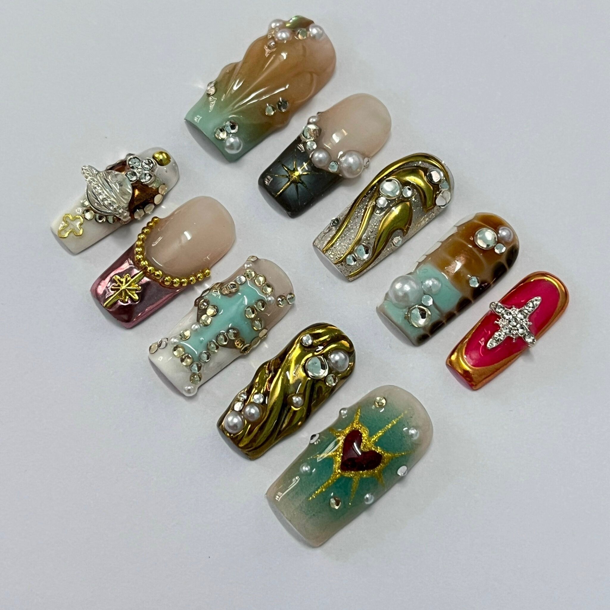 Freestyle 3D Short Coffin Press On Nails, Metallic Chrome Goth Nails Art, Gothic Emo Style Press Ons for Birthday Event Holiday