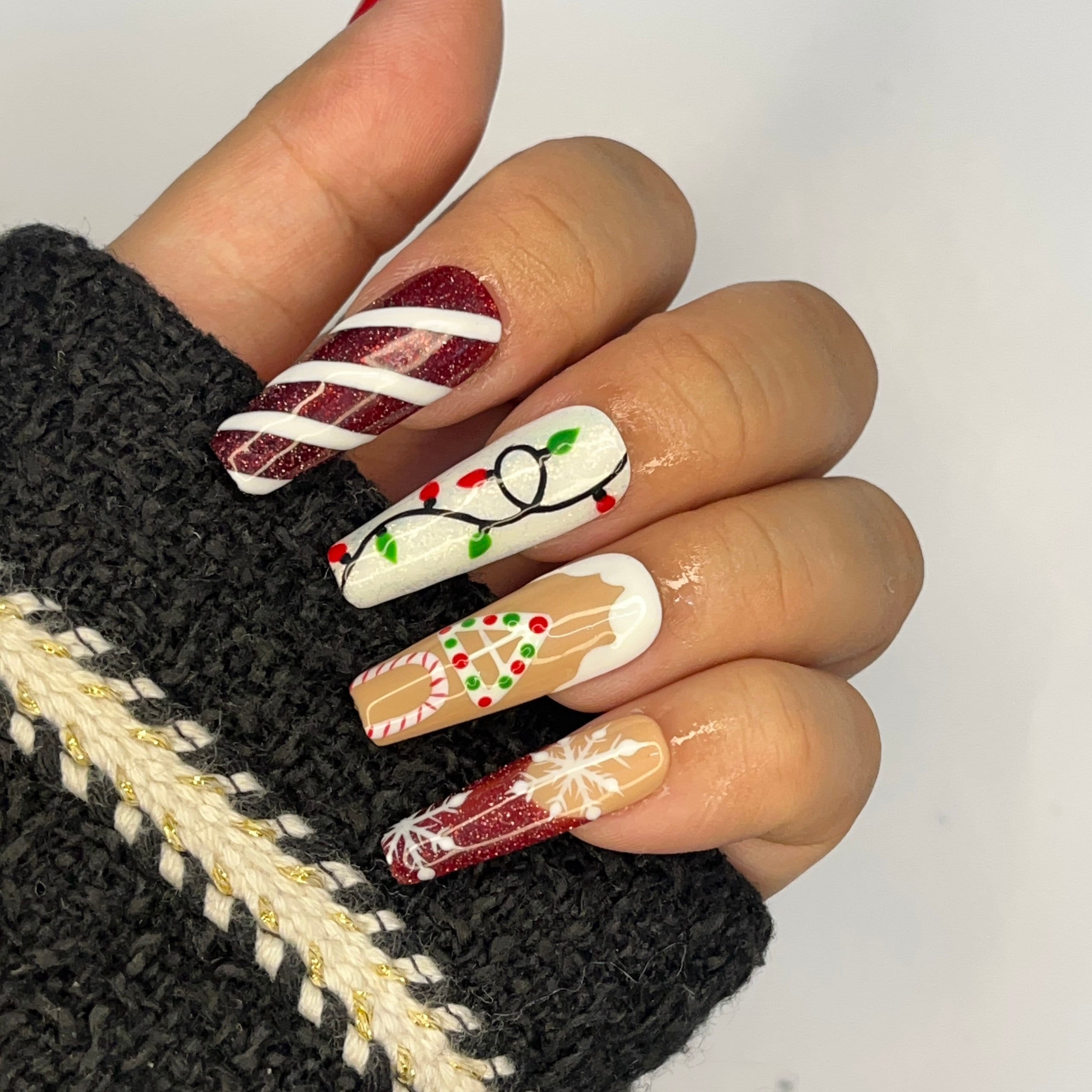 Christmas Light & Cookies Theme Medium Square Press On Nails - Festive Xmas and Winter Holiday Nail Art