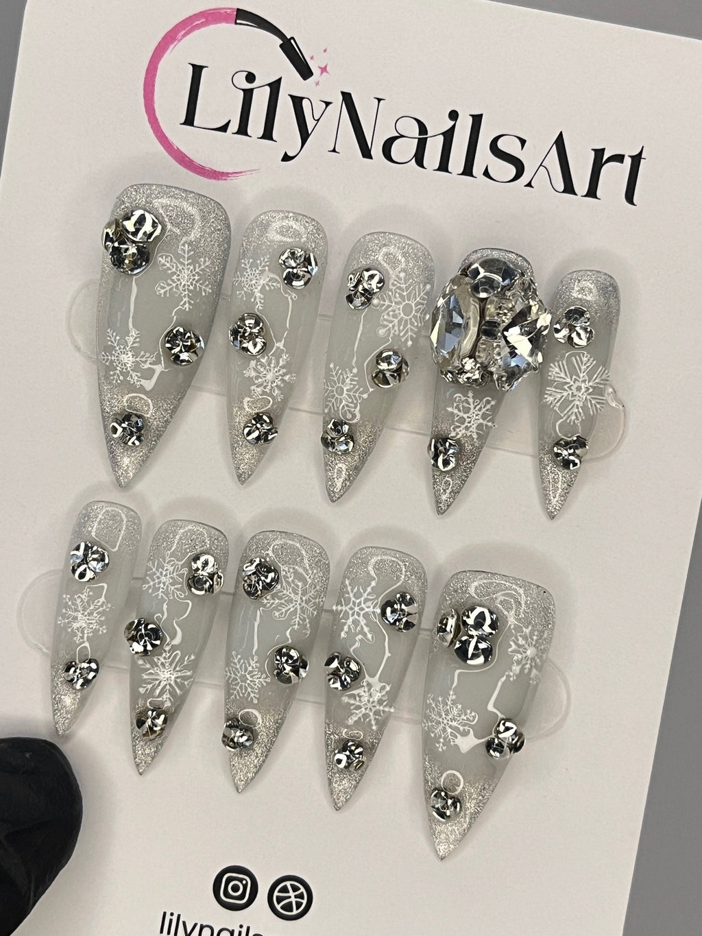 White Snow Christmas Press-On Nails | Festive XMas Holiday Nail Set | Luxury Handmade Fake Nails | Glue-On Nail Art Kit