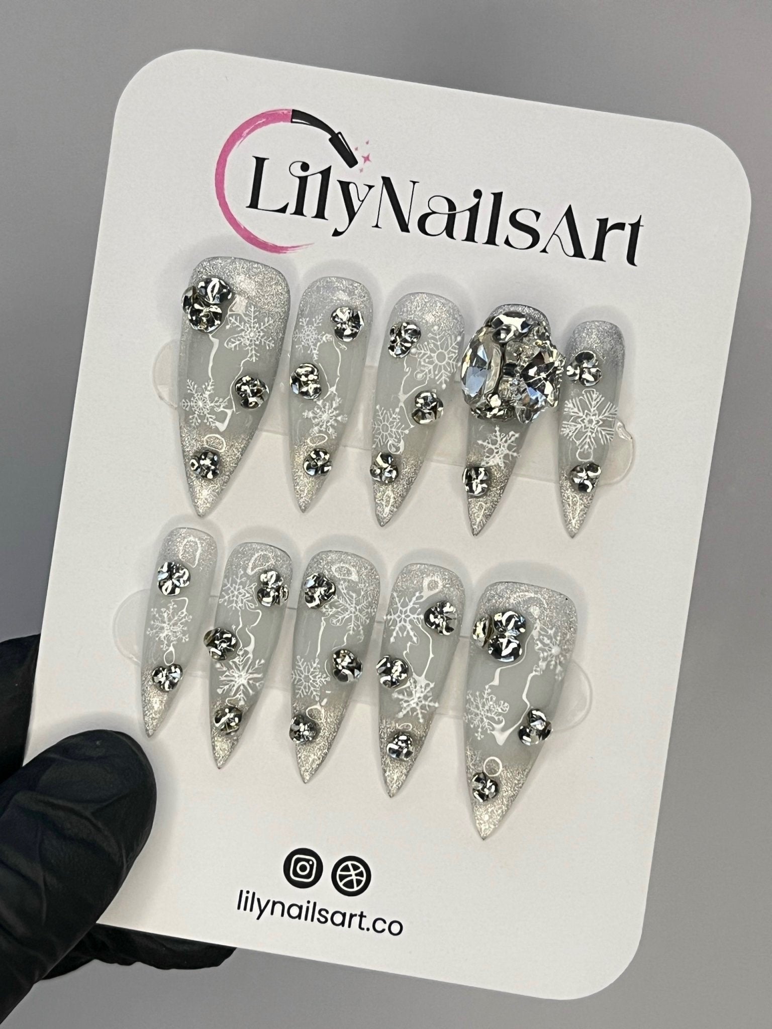 White Snow Christmas Press-On Nails | Festive XMas Holiday Nail Set | Luxury Handmade Fake Nails | Glue-On Nail Art Kit