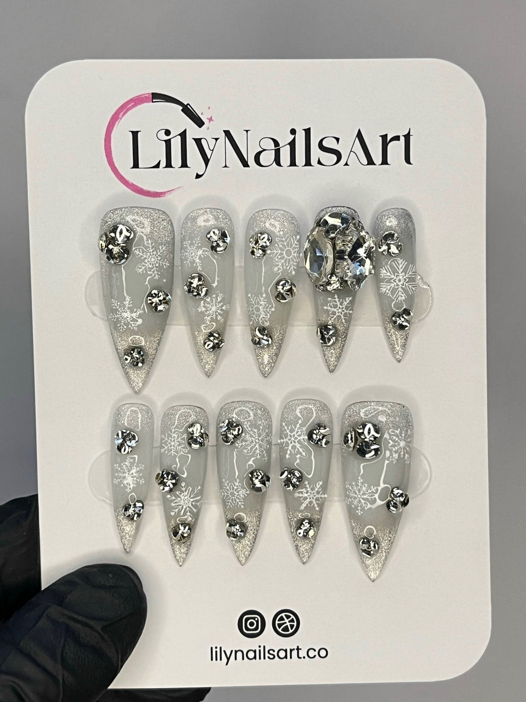 White Snow Christmas Press-On Nails | Festive XMas Holiday Nail Set | Luxury Handmade Fake Nails | Glue-On Nail Art Kit