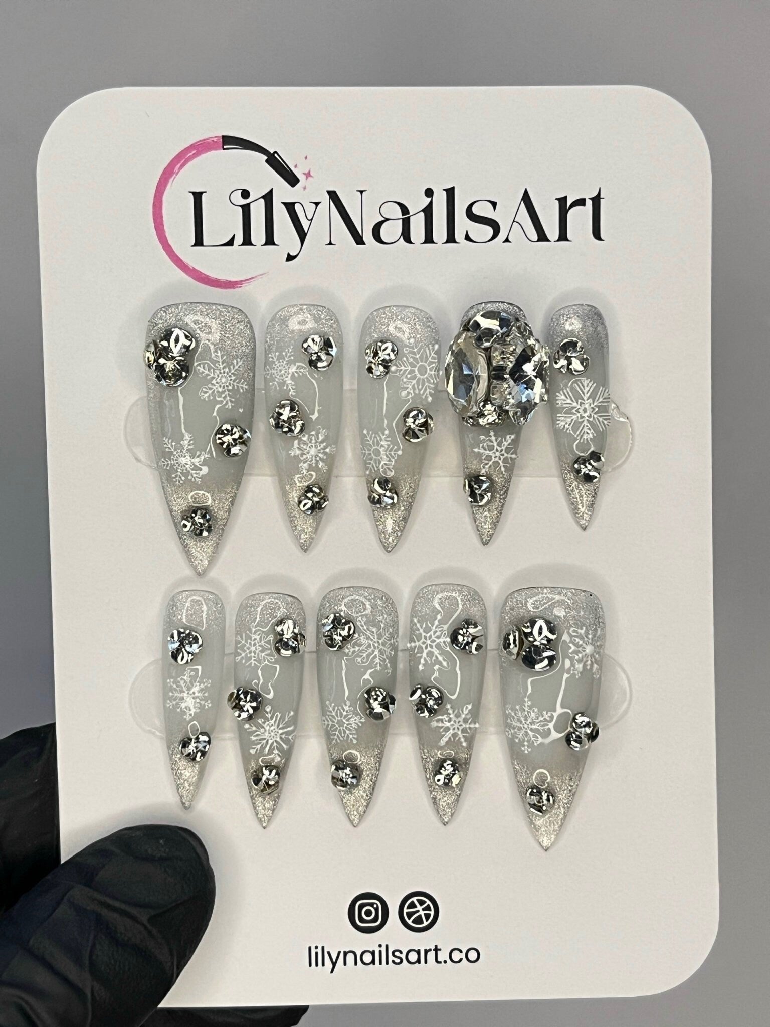 White Snow Christmas Press-On Nails | Festive XMas Holiday Nail Set | Luxury Handmade Fake Nails | Glue-On Nail Art Kit