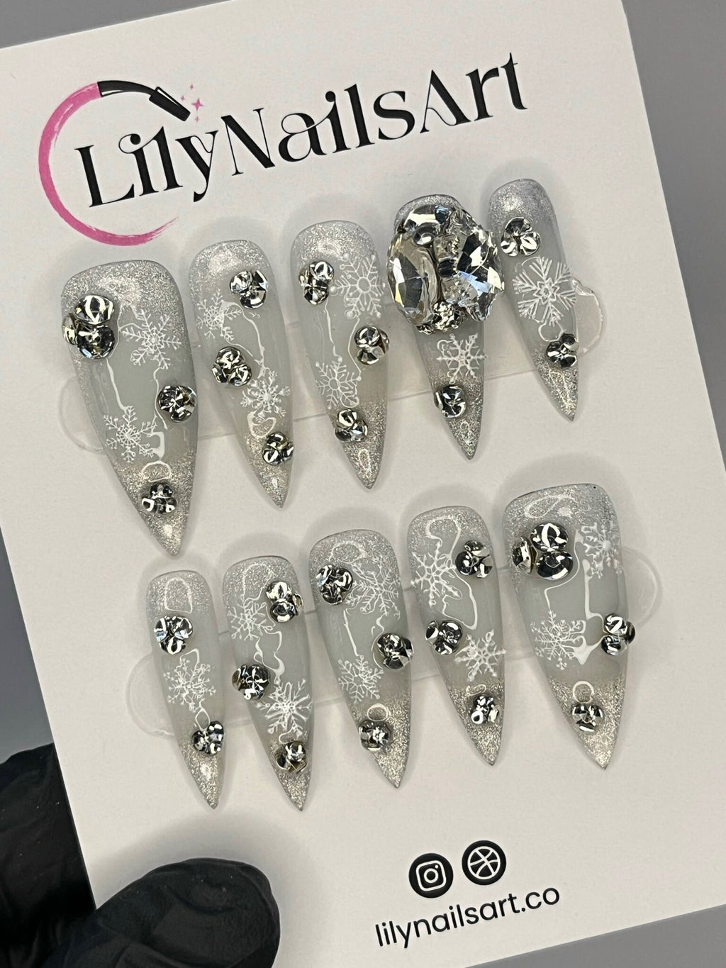 White Snow Christmas Press-On Nails | Festive XMas Holiday Nail Set | Luxury Handmade Fake Nails | Glue-On Nail Art Kit