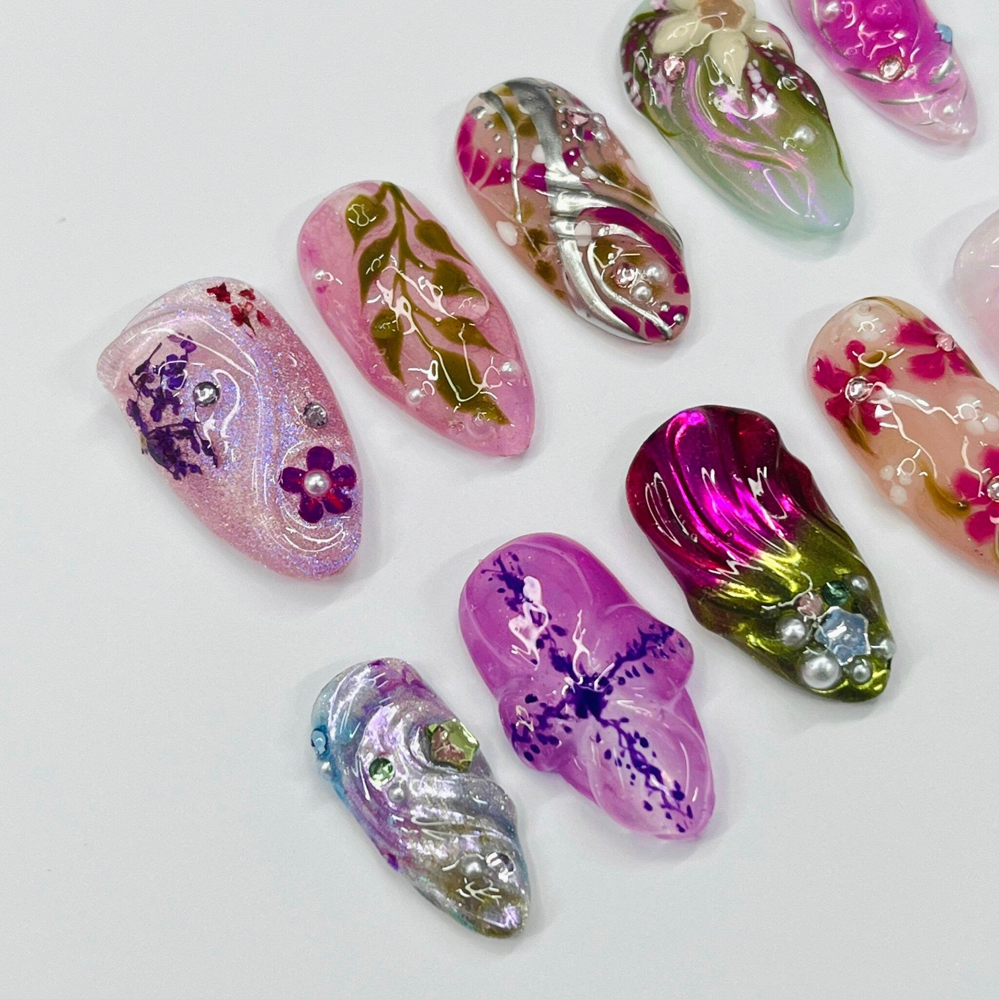 Cute 3D Purple Flower Medium Almond Press On Nails, Handmade Gel False Nails for Birthday Event Party Holiday Vacation