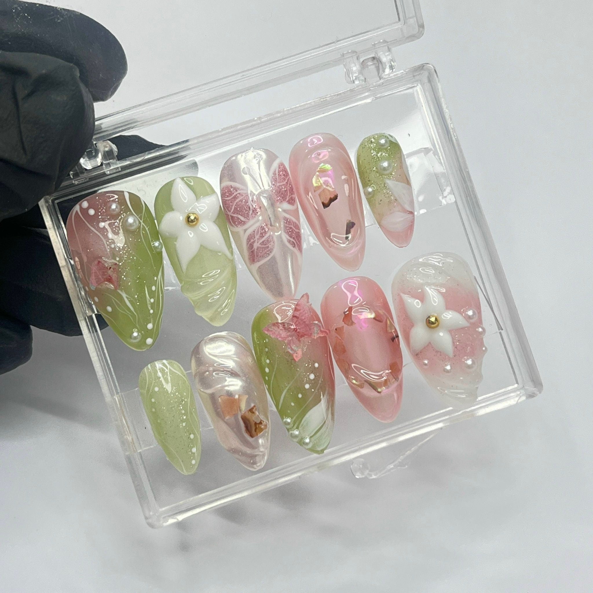 Cute 3D Flower & Butterfly Medium Almond Press On Nails, Handmade Gel False Nails for Birthday Event Party Holiday Vacation
