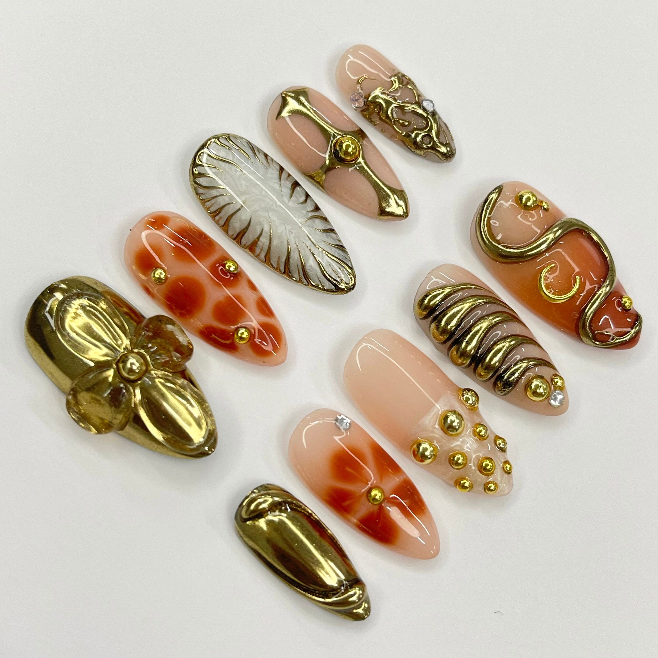 3D Flower With Gold Accent Freestyle Almond Press On Nails, 3D Gel Fairycore Fake Nails, Dreamy Nails for Birthday Vacation Holiday