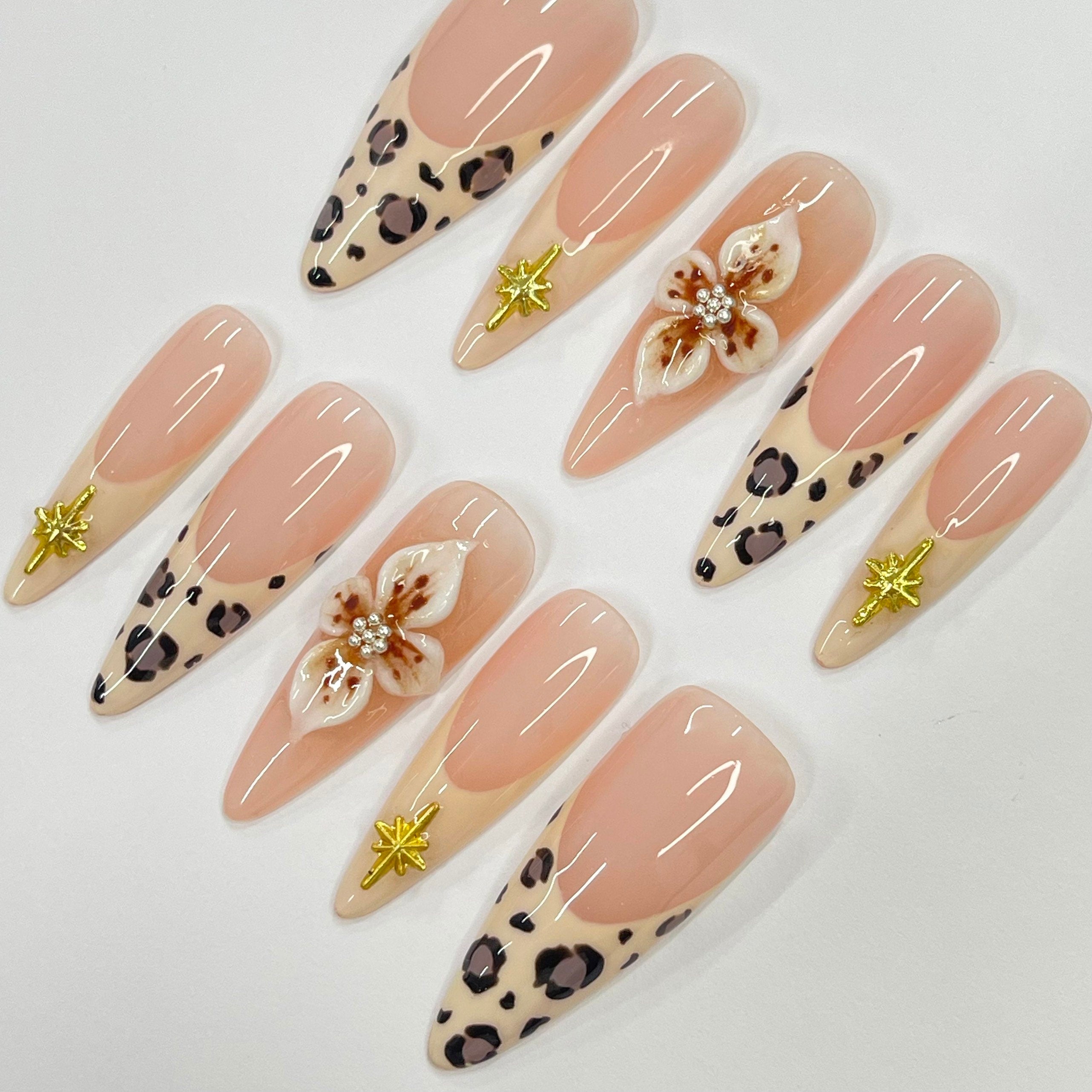 Leopard French Tip With 3D Flower Long Almond Press On Nails, Unique Design Nail for Summer Holiday Vacation Event