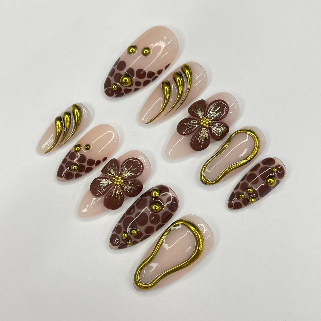 Elegant Flower With Gold Accent Medium Almond Press On Nail, Custom Design Nail Art, Fake Nail for Birthday, Holiday Nail, Gift For Her