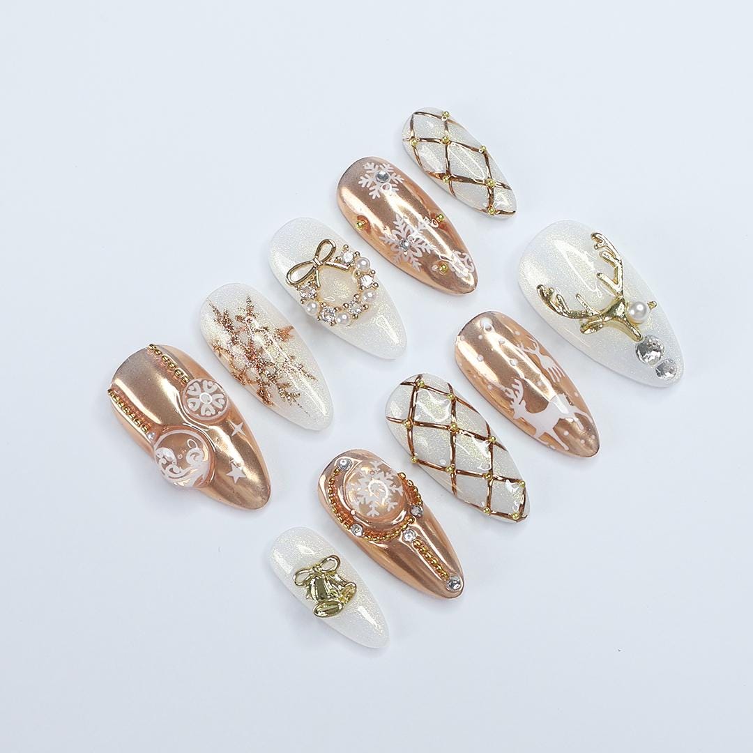 Festive Reindeer & Laurel Wreath Press-On Nails: Medium Almond Shape for a Holiday Vibe. Perfect Gift for Her This Christmas