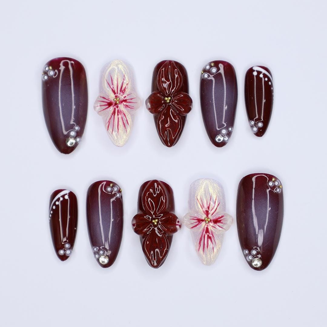 Tortoise Shell and Floral Fall Press On Nails, Nude and Zebra Print Short Almond Fake Nails Art for Autumn, Birthday, Holiday , Gift for Her