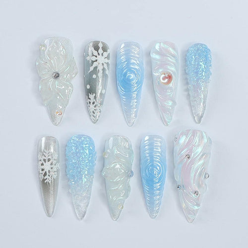 Chilly Elegance: Long Almond Press-On Nails Adorned with 3D Flowers, Perfectly Themed for Christmas Celebrations and Gifting