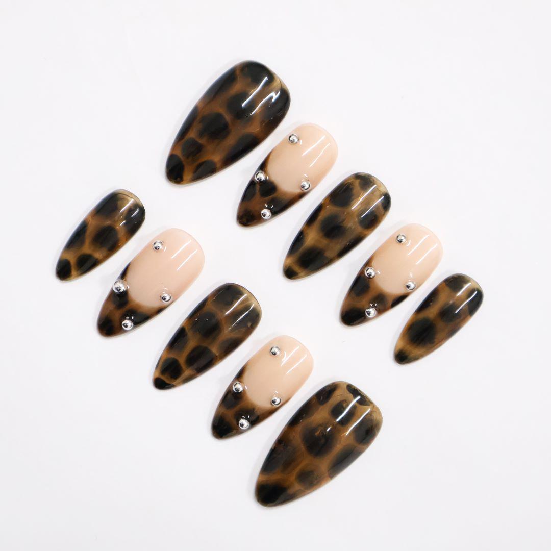 Press On Nails Tortoiseshell with Nude & Silver Accent | Fake Nail in Medium Almond | Handmade Fall Nail Art for Holiday, Vacation, Birthday
