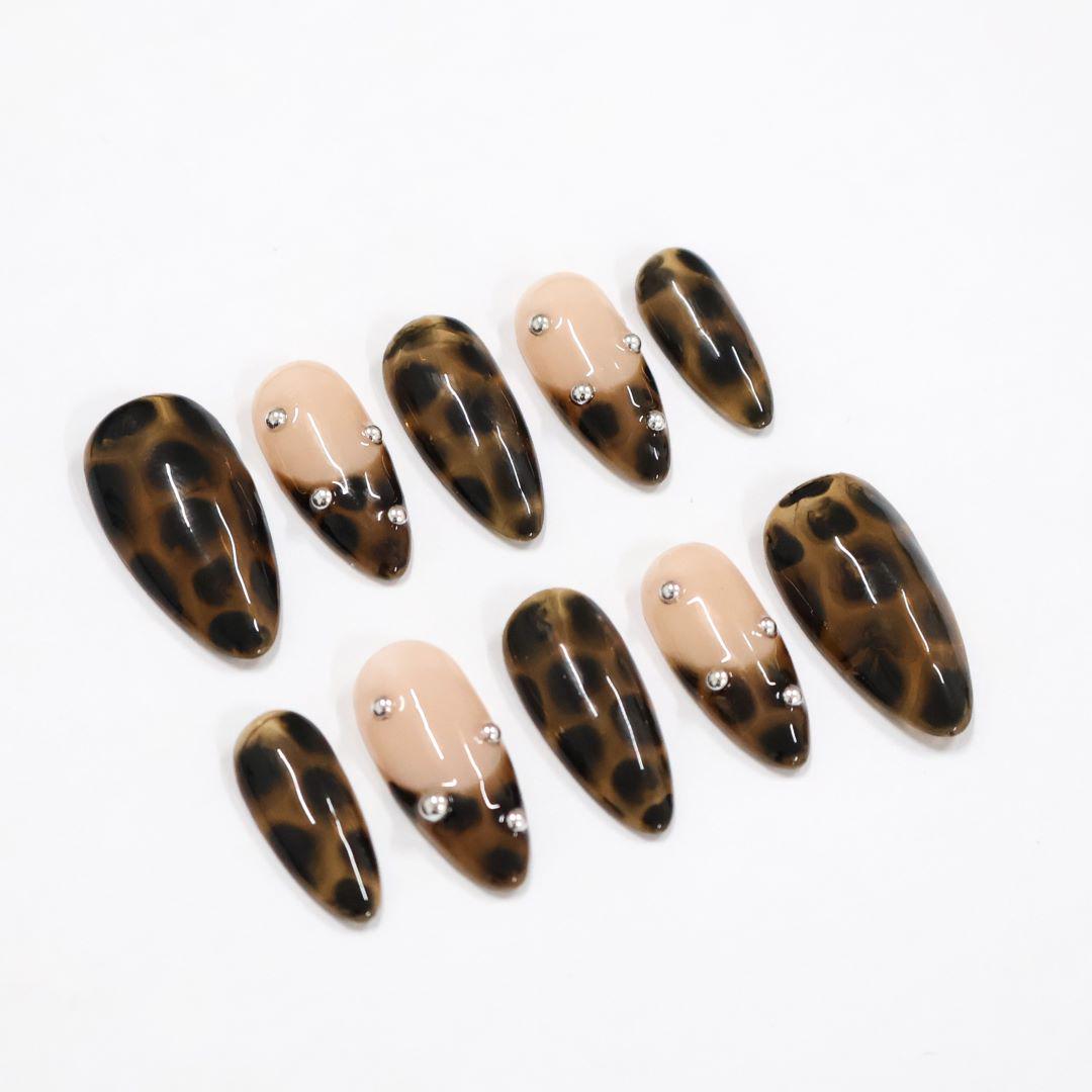 Press On Nails Tortoiseshell with Nude & Silver Accent | Fake Nail in Medium Almond | Handmade Fall Nail Art for Holiday, Vacation, Birthday