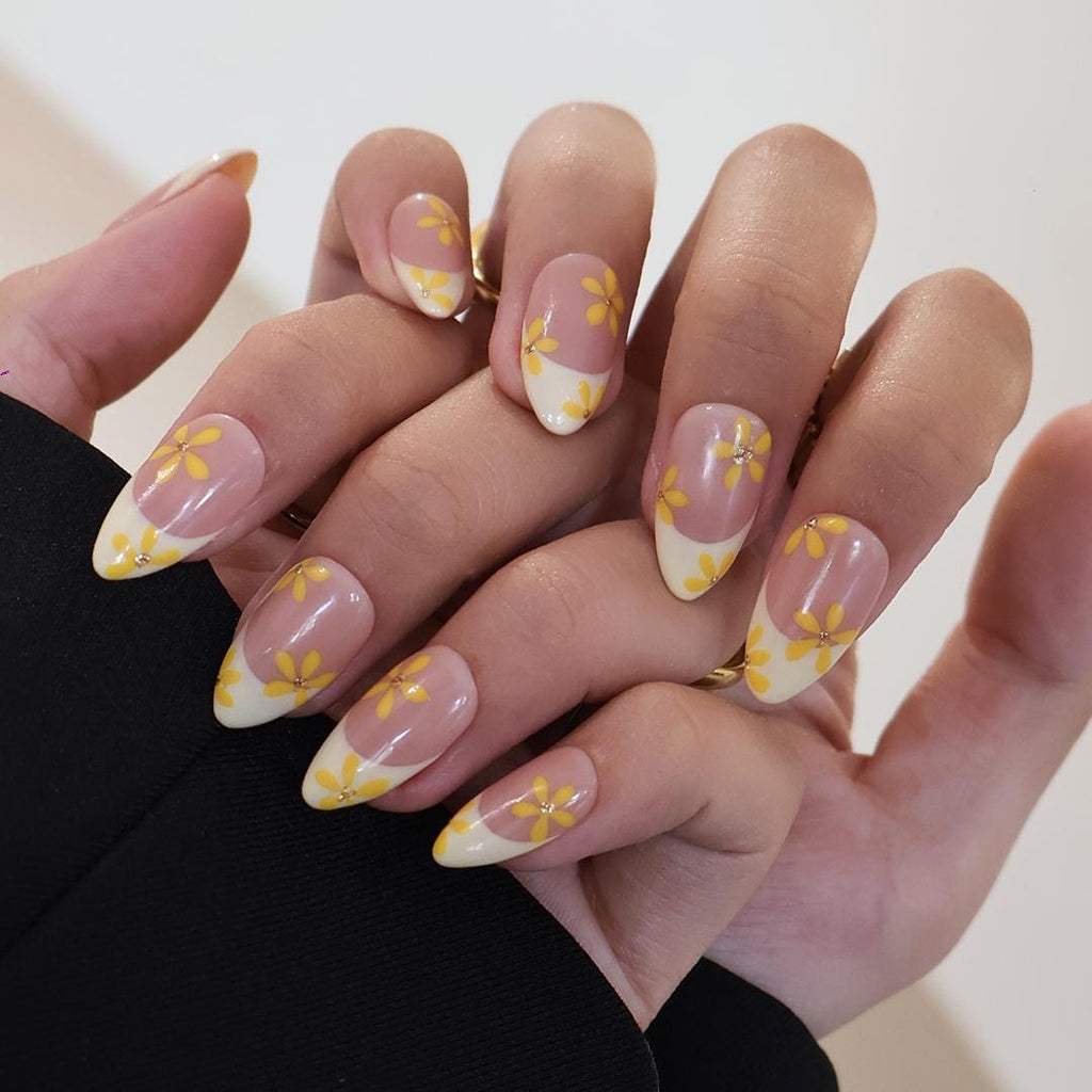 Minimal Press on Nail Yellow Daisy with French Tip | Everyday Fake Nails in Short Almond | Handmade Nail Art for Holiday, Vacation, Birthday